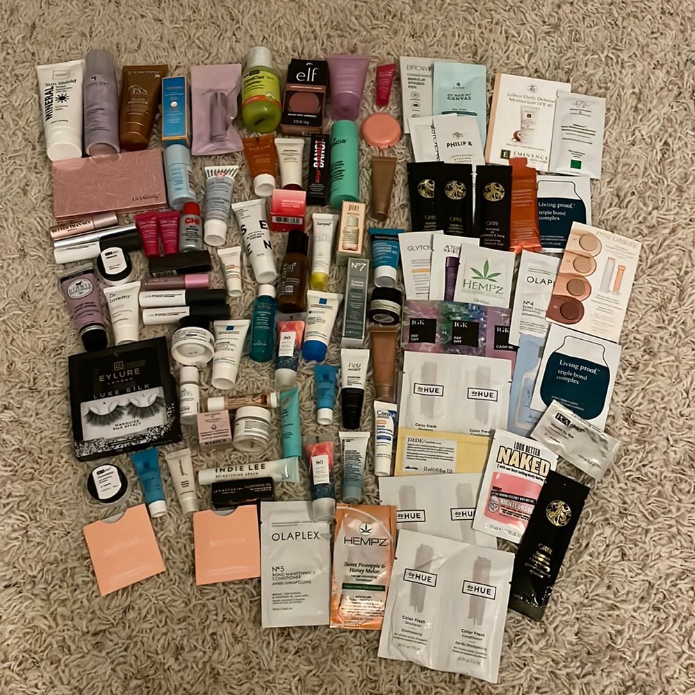 Huge 80 Piece Beauty Bundle Lot Mostly Prestige Deluxe Samples, All New